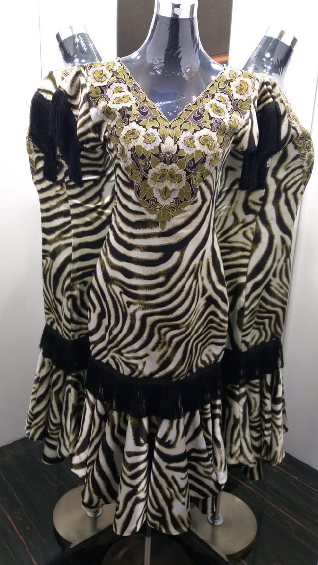 Dress [D0002]
